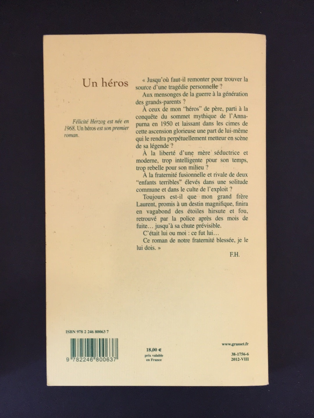UN HÉROS