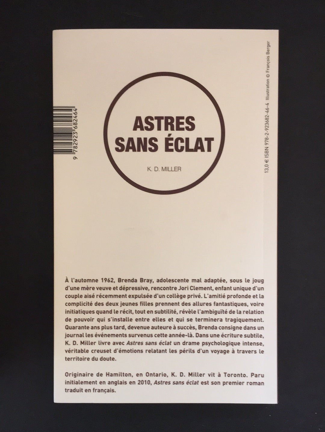 ASTRES SANS ÉCLAT