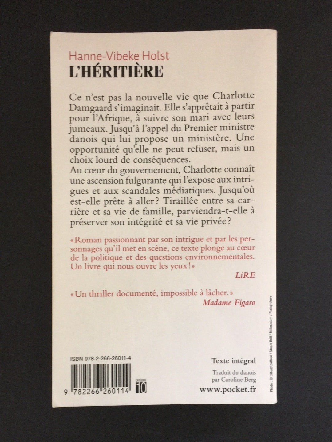 L'HÉRITIÈRE.